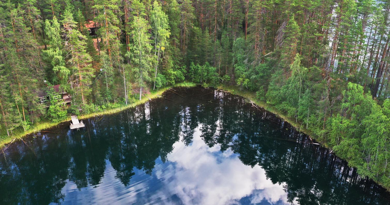 Parkwächterhütte im Nationalpark Petkeljärvi, Zentrum Petkeljärvi