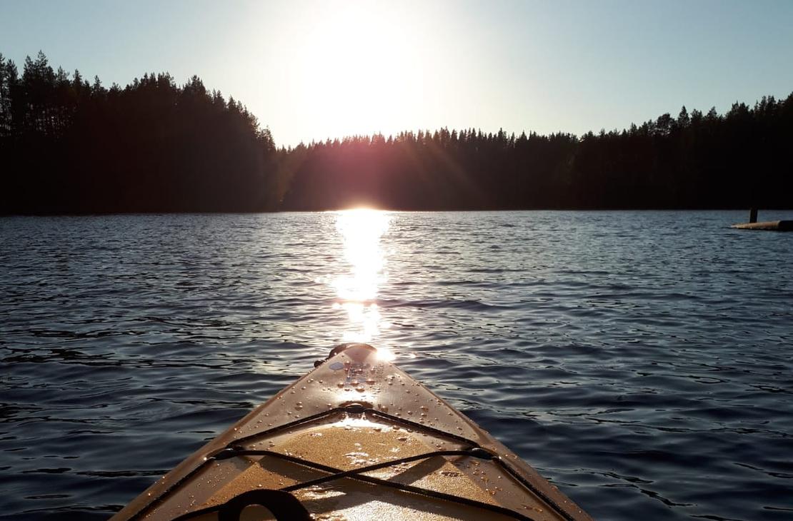 Petkelj&auml;rvi Center, FIT 96 kajakki, auringonlasku Petkelj&auml;rvi kansallispuisto, Ilomantsi