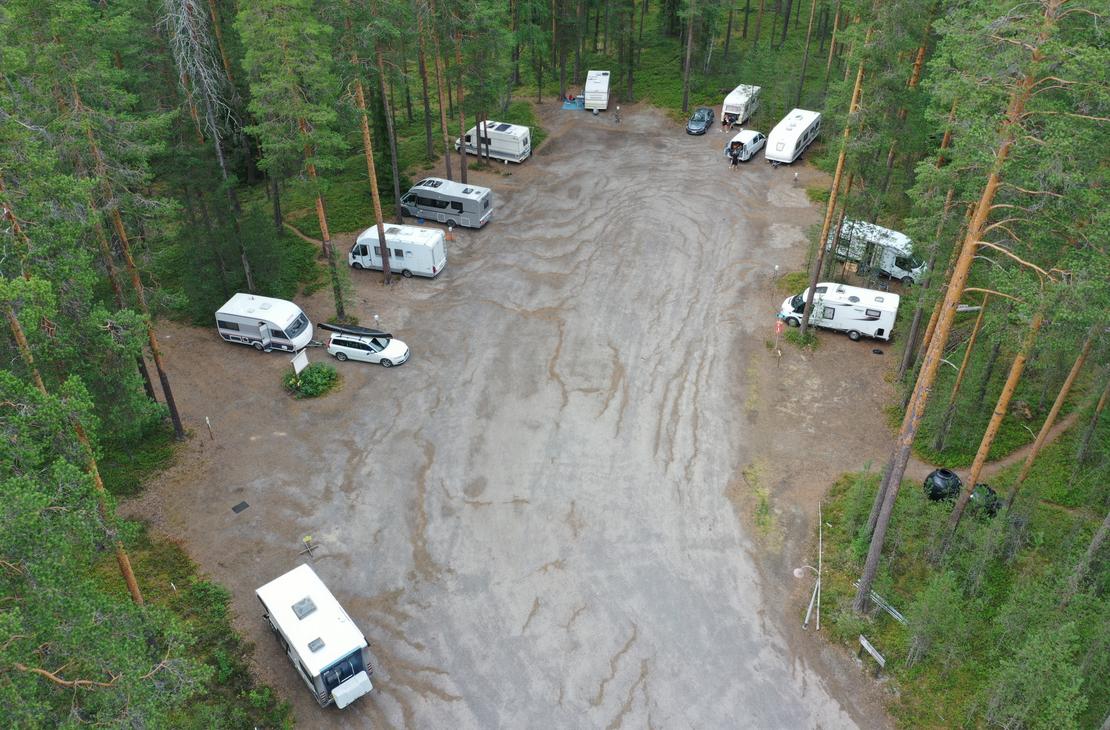 Motorhome and caravan sites Petkeljärvi Center, Petkeljärvi National Park