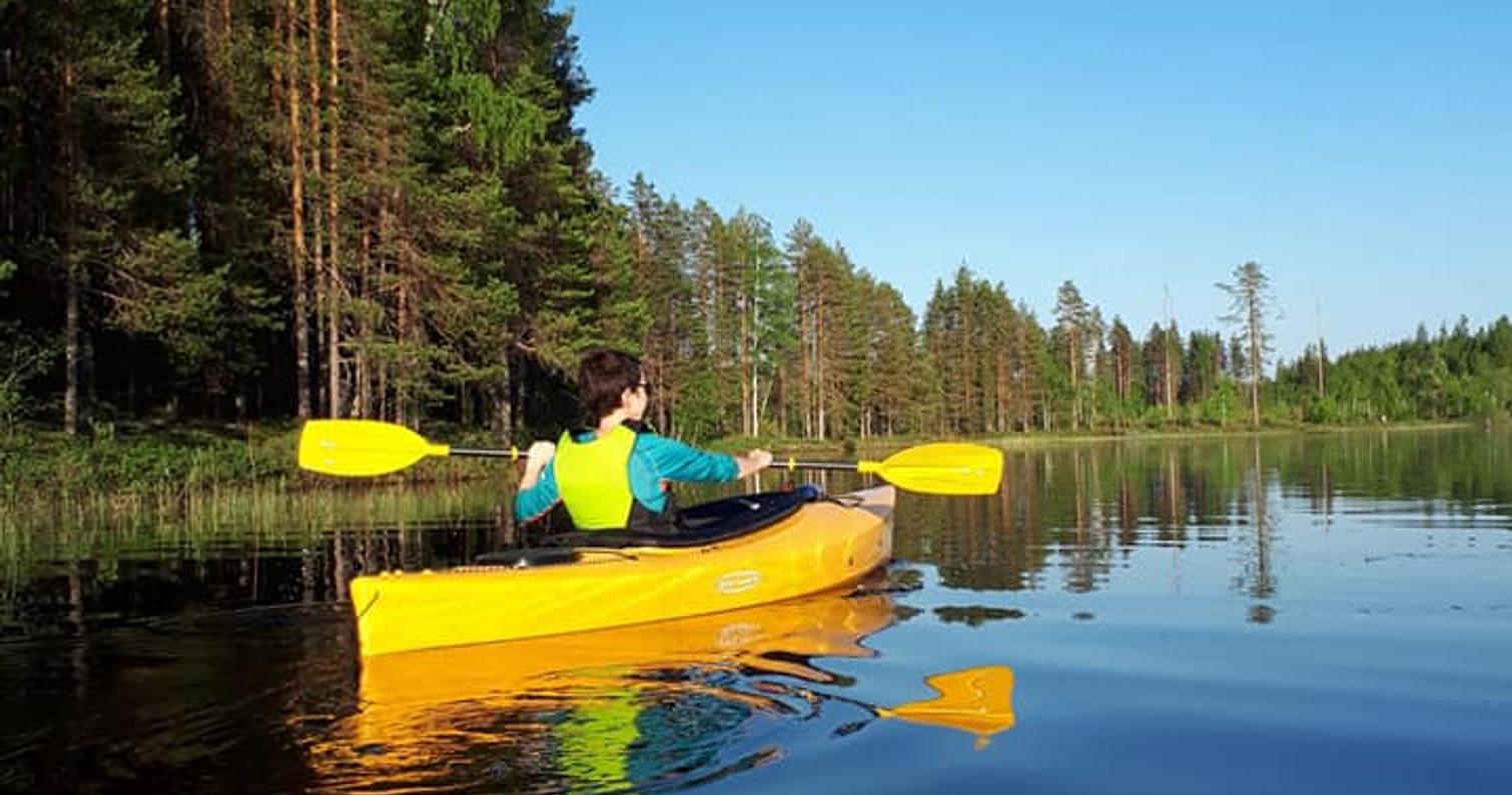 Centre Petkelj&auml;rvi, location de mat&eacute;riel, kayak FIT96