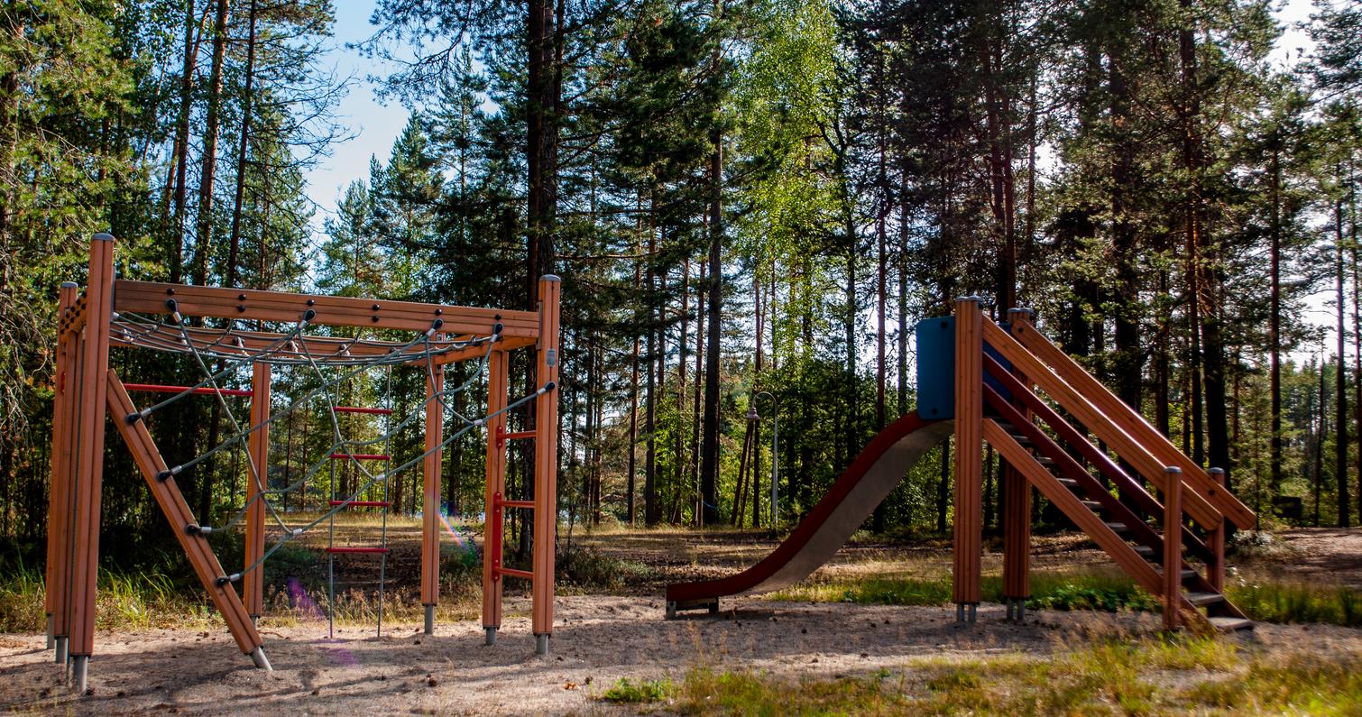 Petkelj&auml;rvi National Park, Petkelj&auml;rvi Center, children's playground